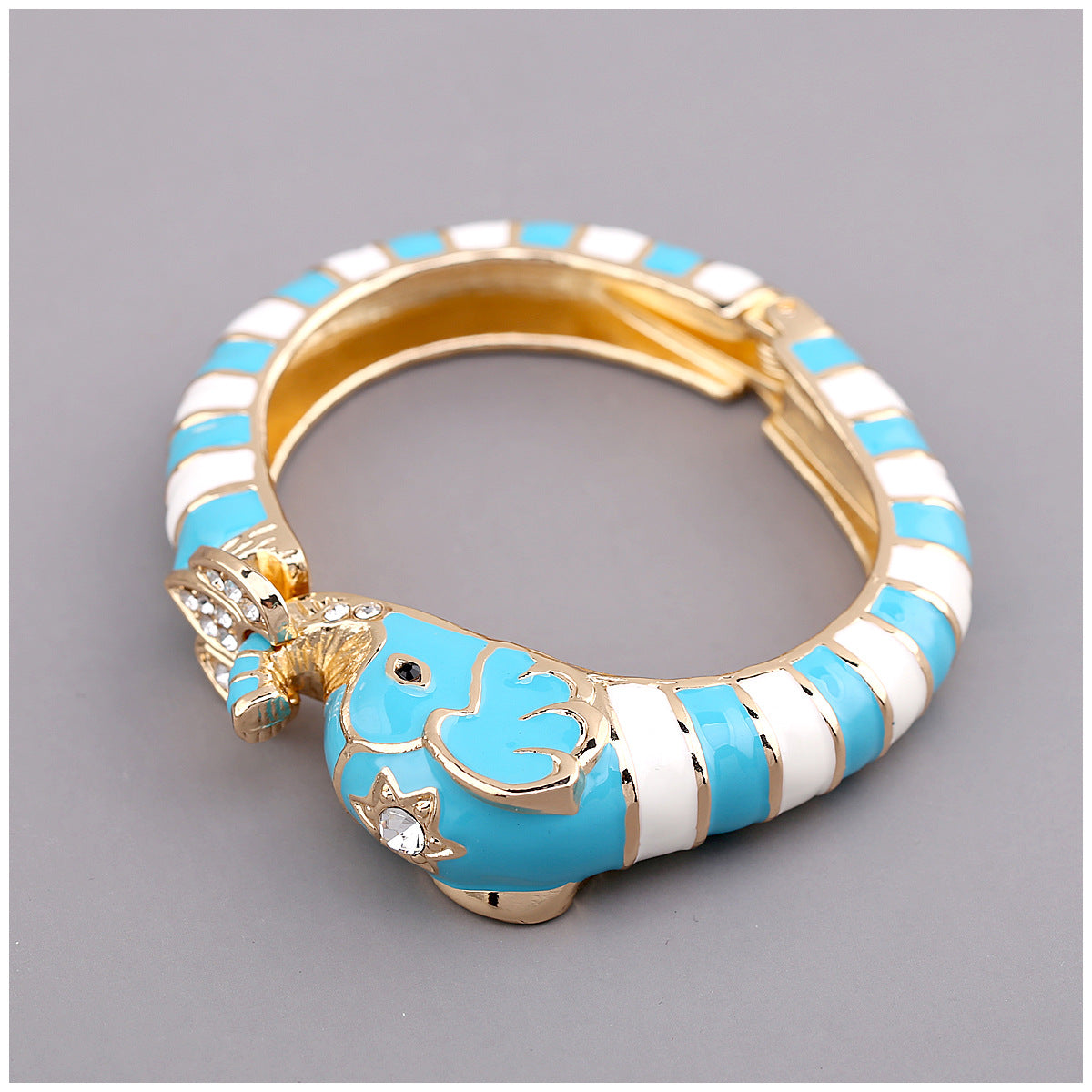 Elephant-shaped bracelet