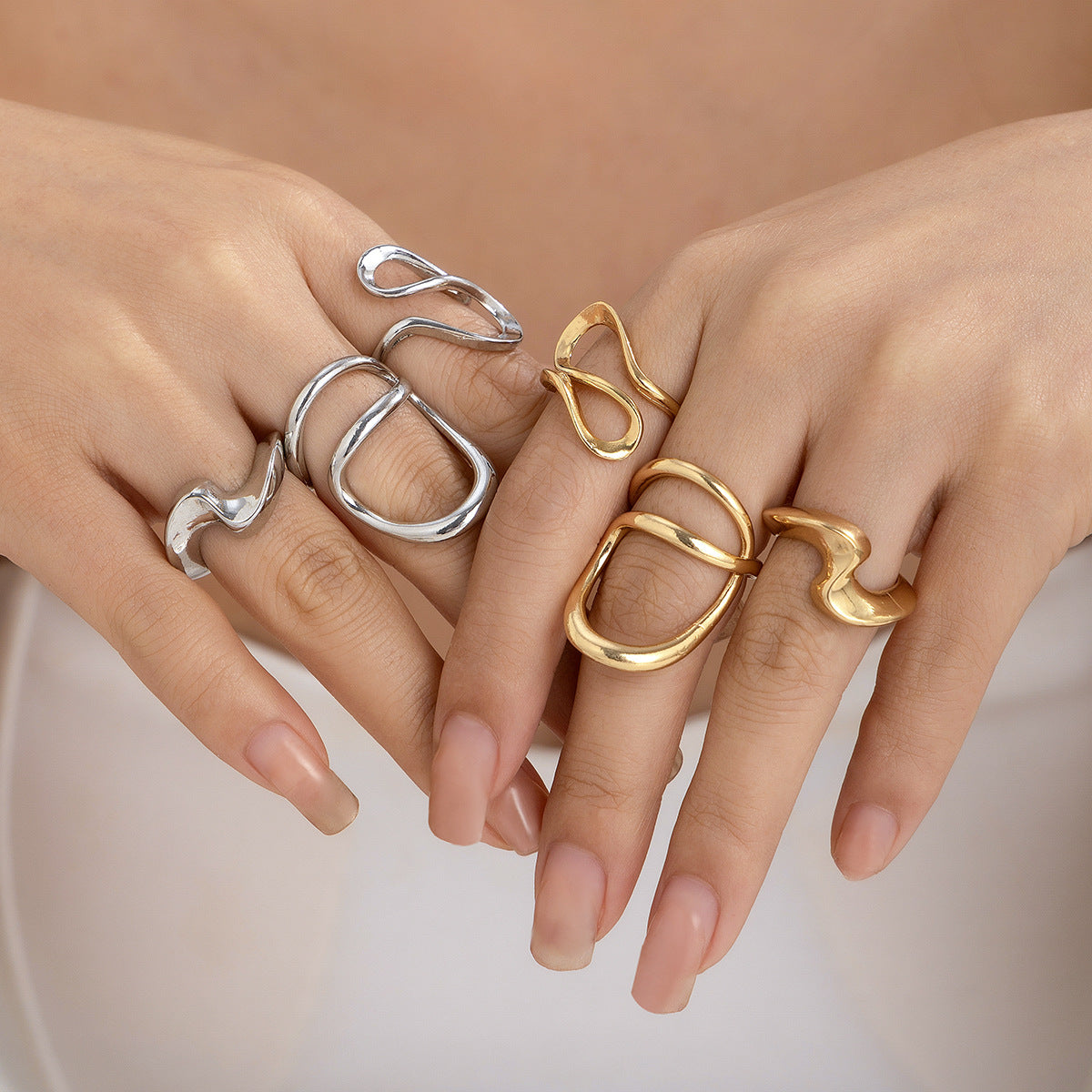 Set of drop-shaped and regular arch rings