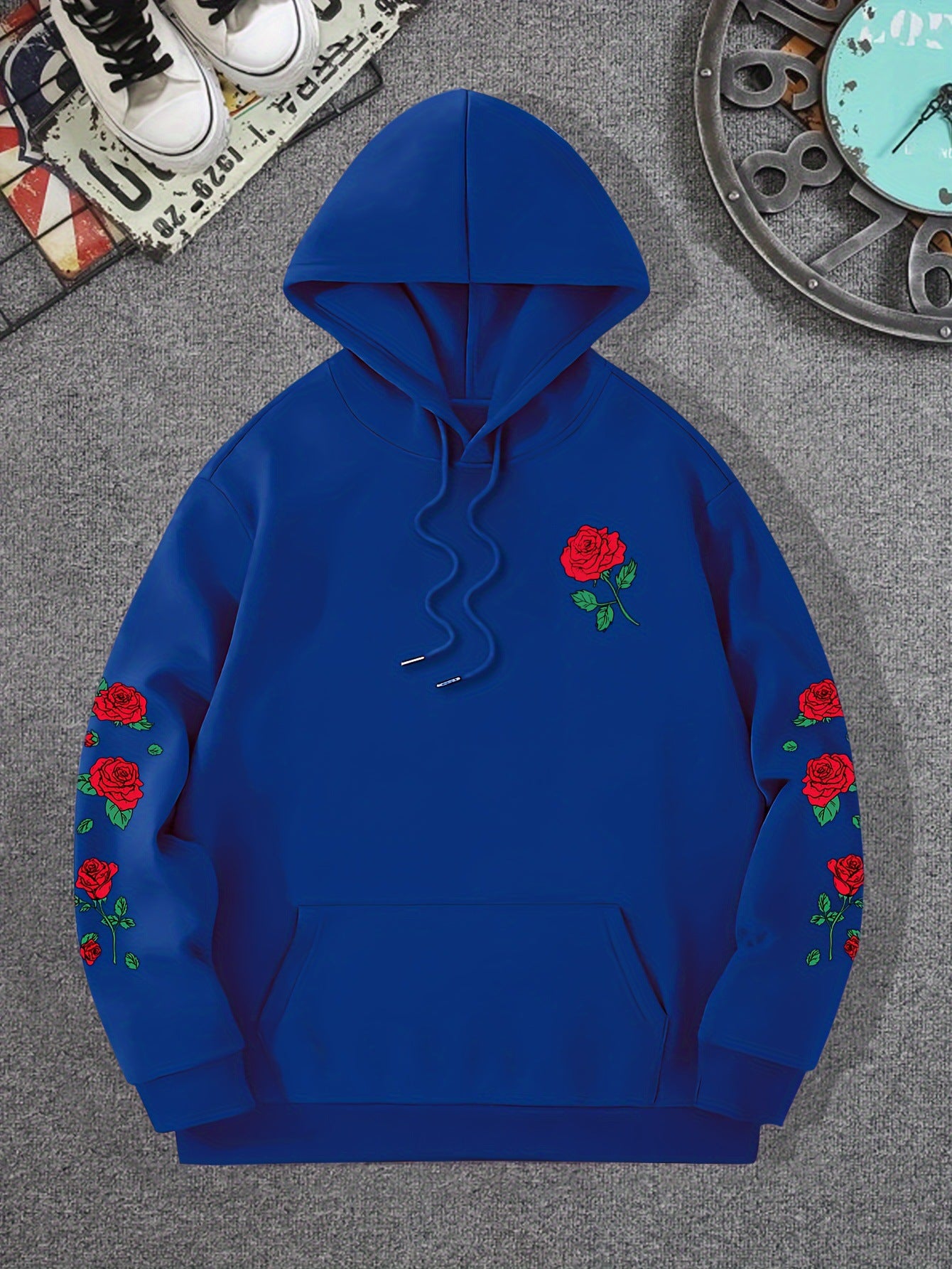 Hoodie with a roses theme