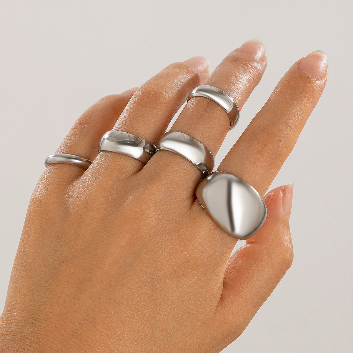 Sets of rings in various shapes