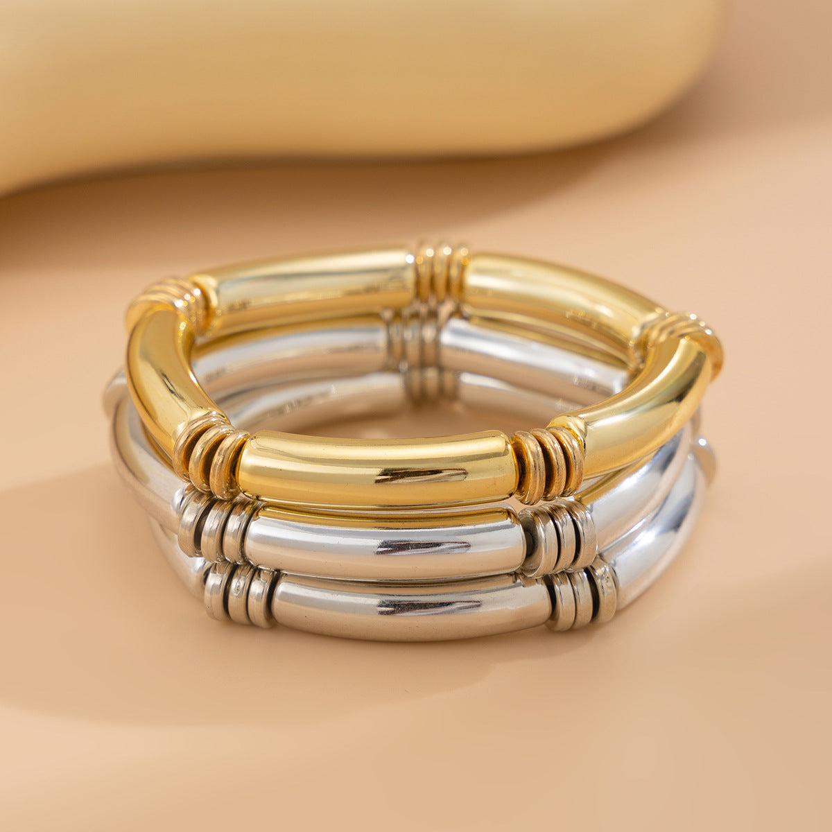 Bent tube bracelet set