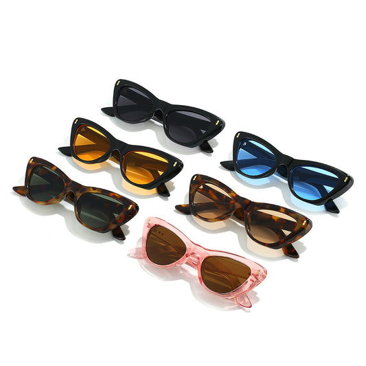 Cat eye sunglasses