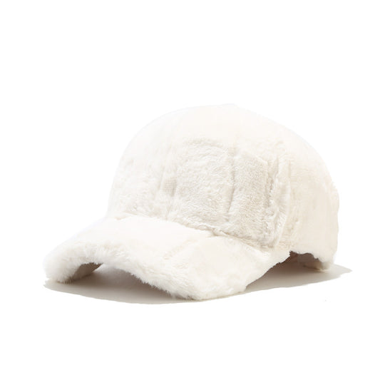 Baseball cap made of plush material