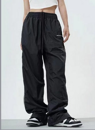 Airy wide loose trousers